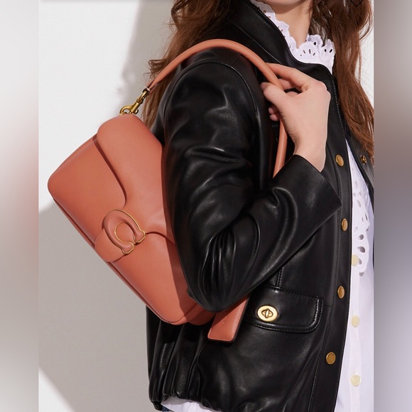 💖New Coach pillow tabby 26 - Picture 2 of 7